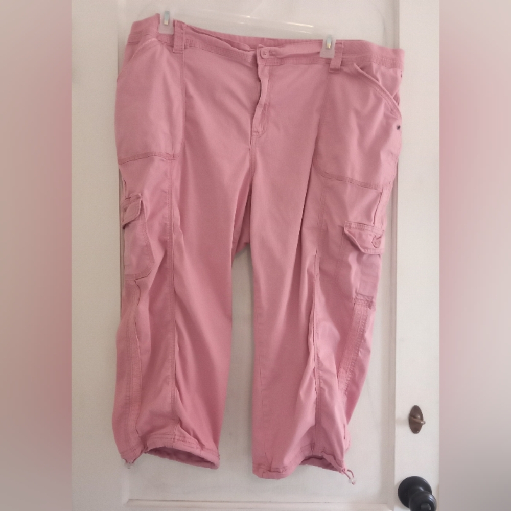 Cargo Capris
